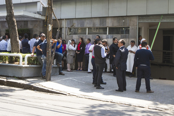 Alarma sismo magnitud 5.7 con epicentro en Ometepec