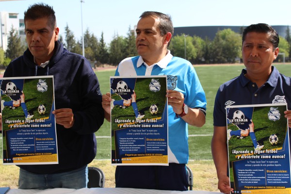 Anuncian escuela patito del Puebla; el club la exhibe en Twitter