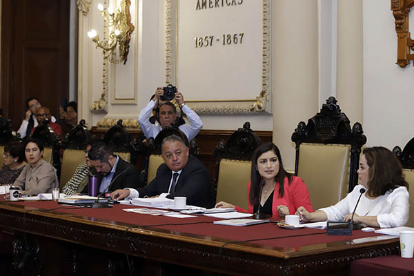 Posponen nombramiento de Carla Morales a la SSC