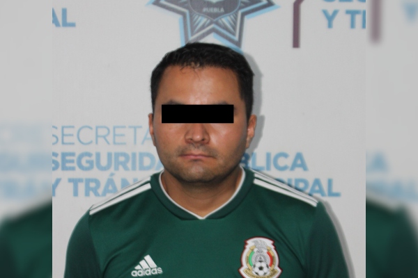 Policías municipales detienen a ladrón de casa habitación