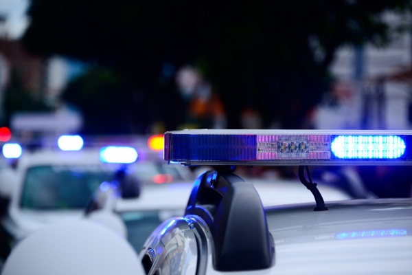 Encuentran cadáver de un hombre golpeado y apuñalado