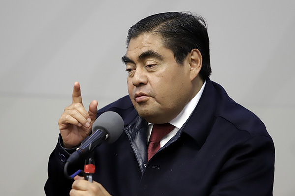 Mandos de la SSC están coludidos con delincuentes: Barbosa