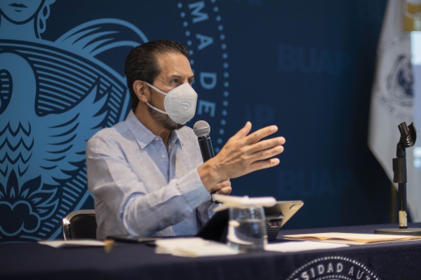 No es momento de acrecentar batallas, sino de atender la emergencia sanitaria: Esparza