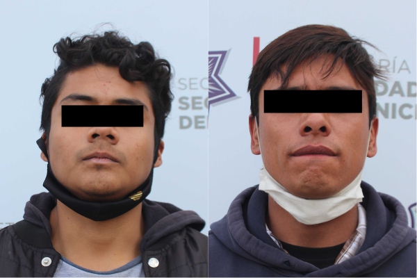 La SSC recupera moto robada y detiene a dos hombres armados