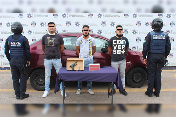 Captura la Policía Municipal a tres asaltantes de negocios y transeúntes