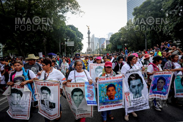 AMLO presenta un nuevo informe a seis años del caso Ayotzinapa