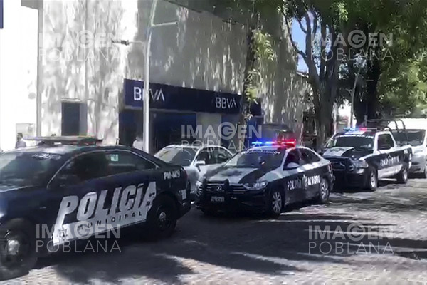 Asaltan a ex ministerial afuera de BBVA