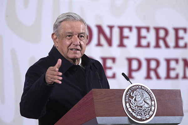 López Obrador decreta reducción de impuestos en frontera sur
